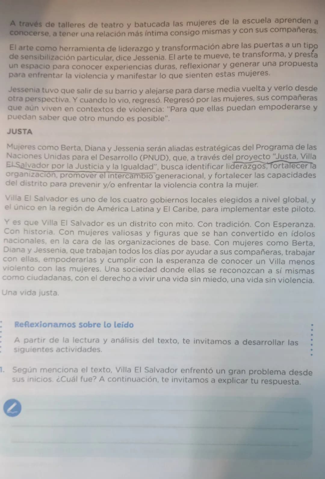 Texto 2
Responde desde tus saberes
•
Da una mirada rápida al siguiente texto
y responde: ¿de qué crees que tratará la
lectura teniendo en cu