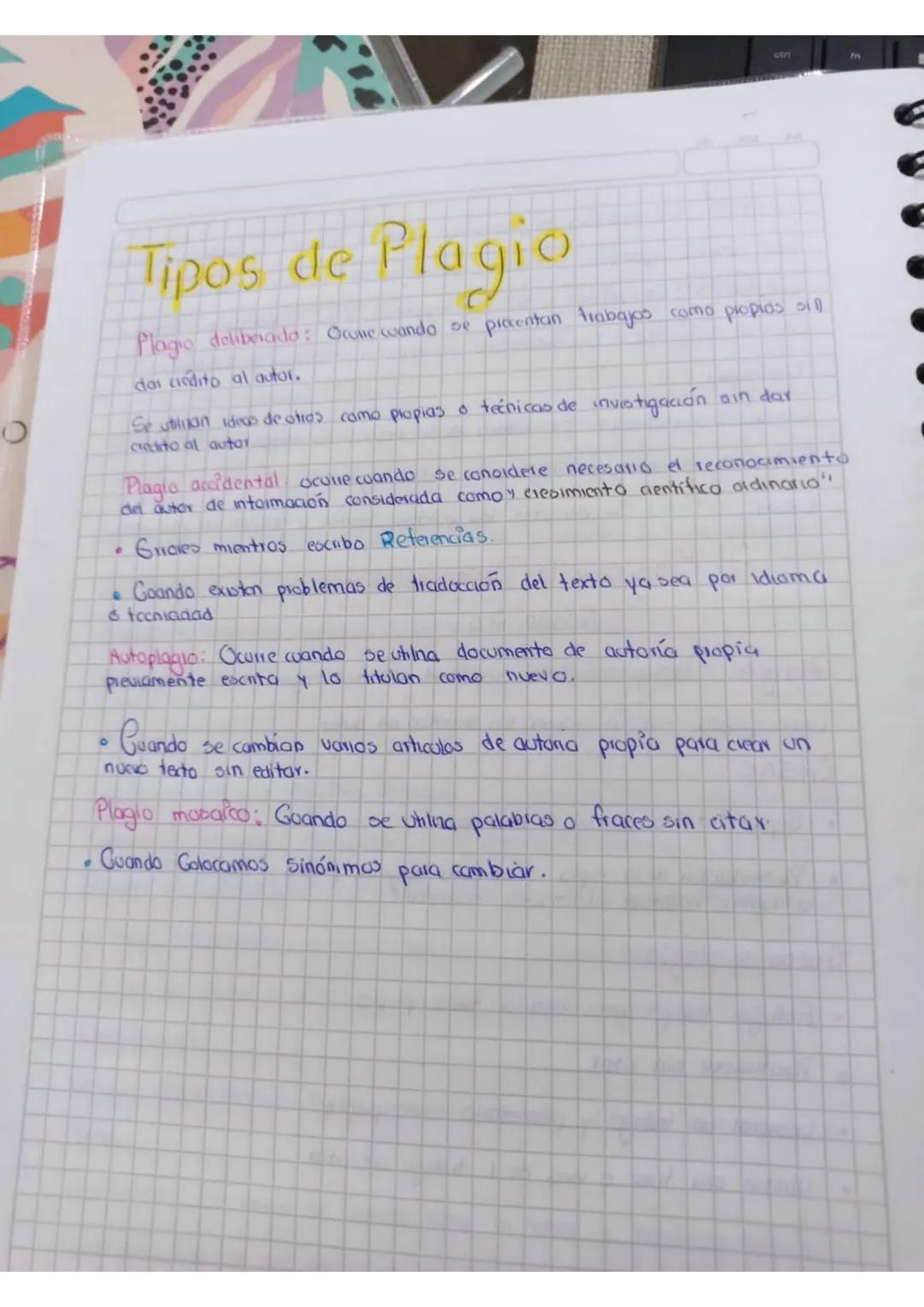 --- OCR Start ---
Estructura.
Doble
espacio
blanco
Lateral
9,54cm
Portada
Academicos
Profecionales
Superior 2,54cm
Nombres
y
Apellidos
Titul