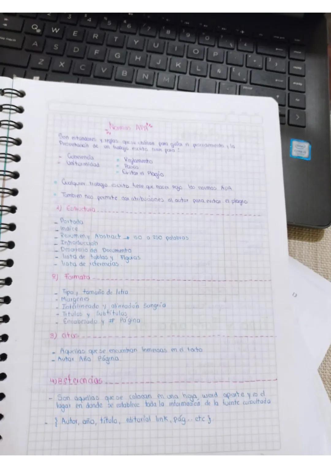 --- OCR Start ---
Estructura.
Doble
espacio
blanco
Lateral
9,54cm
Portada
Academicos
Profecionales
Superior 2,54cm
Nombres
y
Apellidos
Titul