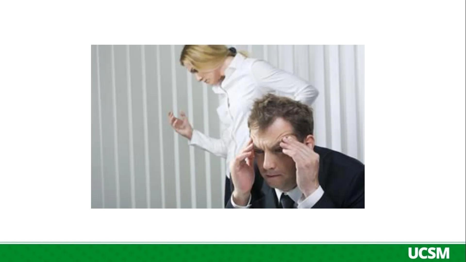 # Universidad Católica
de Santa María
SALUD Y ENFERMEDAD
• Mtro: FERNANDO TORRES VELA # FISIOPATOLOGIA
- La fisiopatología es el estudio